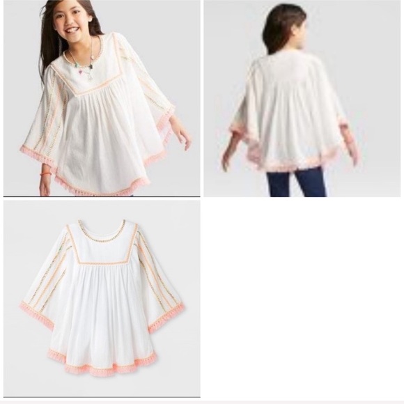 Cat & Jack Boho Ivory White Fringe Top /Sw… - Picture 4 of 5